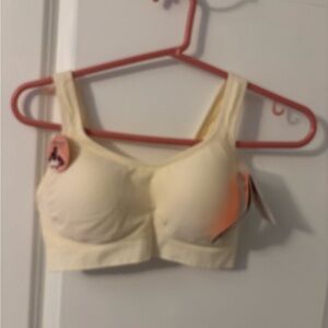 Shapermint Cream T-Shirt Bra Intimates